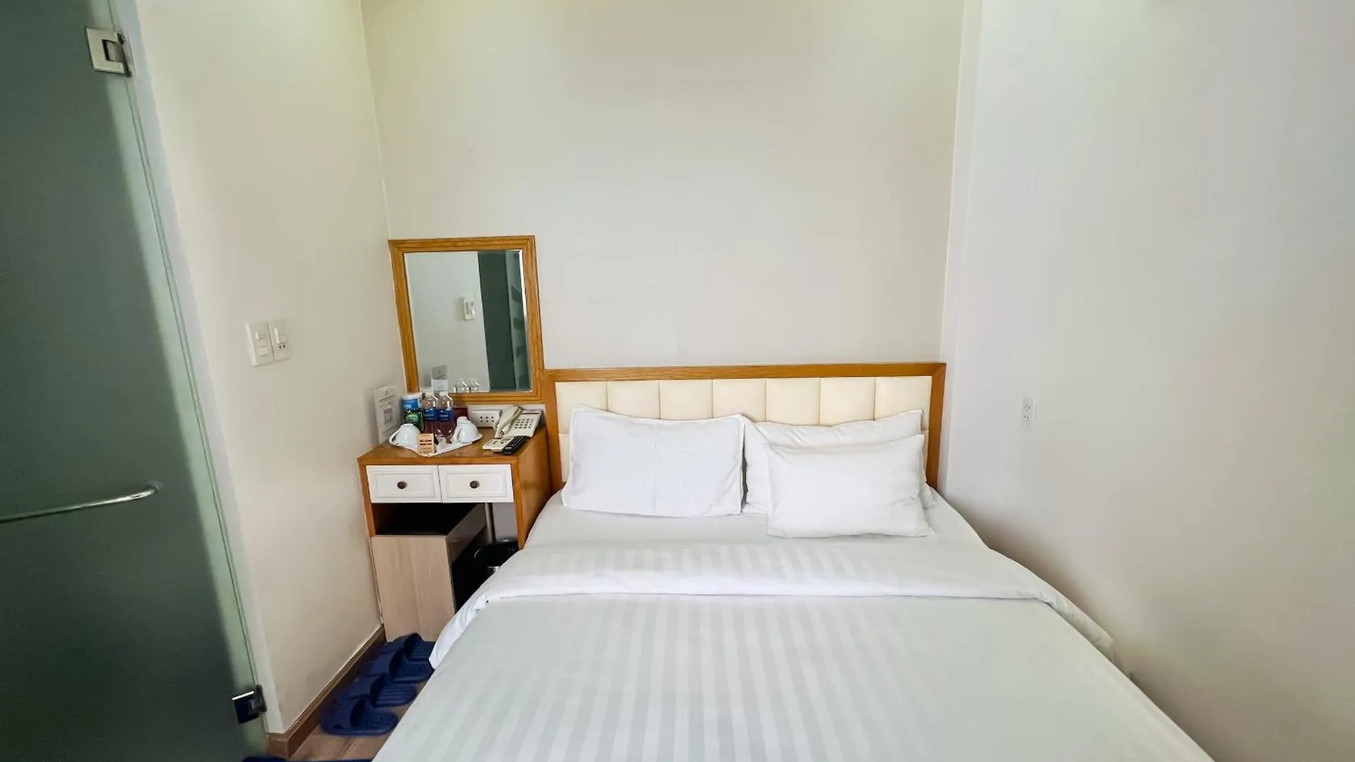 A25 Hotel - 75 Le Thi Hong Gam Ho Chi Minh City